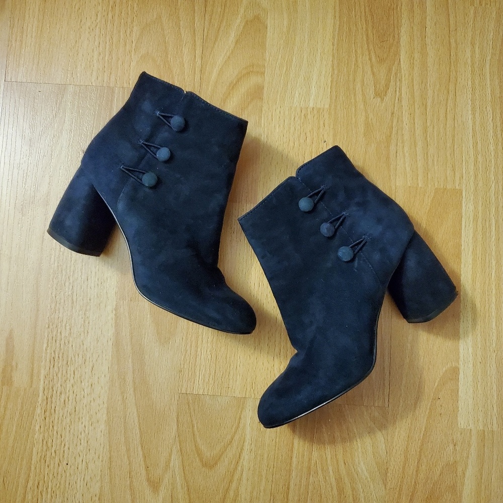 Nine West Women's Khraine Suede Ankle Boot